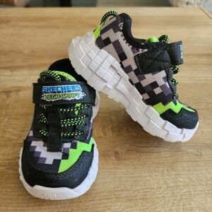 Skechers Mega Craft Minecraft Boys Size 5 Sneakers Blocky Chunky Shoes Toddler